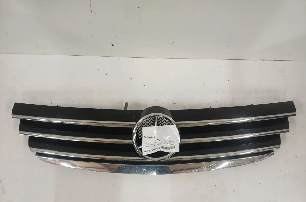 Calandre MERCEDES CLASSE A 169 PHASE 1 occasion — photo 3