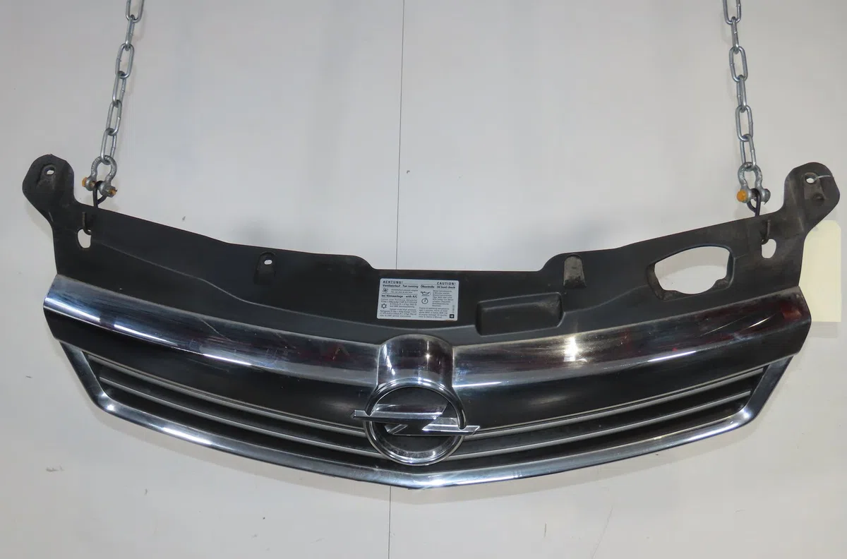 Calandre Opel ASTRA H Break (A04) 1.7 cdti (l35) (2004-2010) occasion — photo 2
