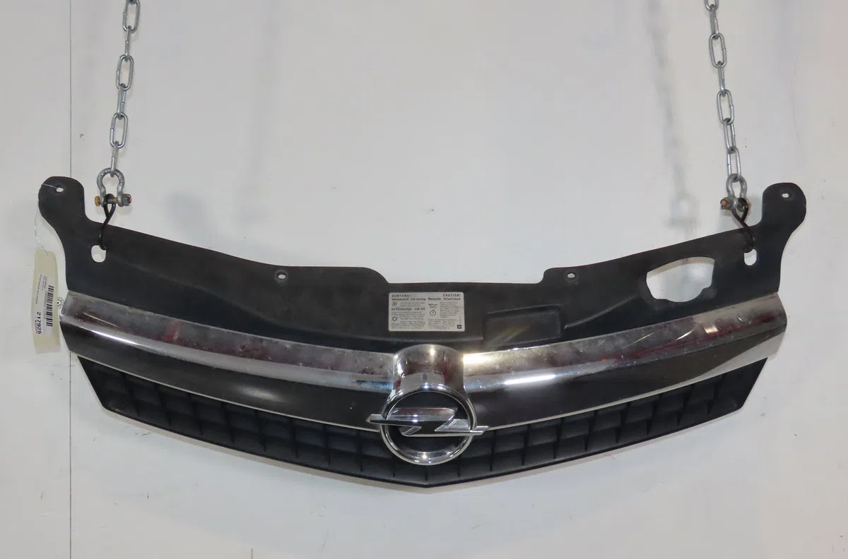 Calandre Opel ASTRA H TwinTop (A04) 1.9 cdti (l67) (2005-2010) occasion — photo 4