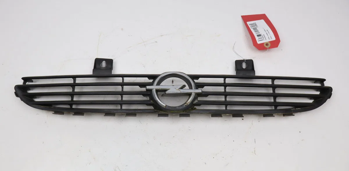 Calandre Opel COMBO Camionnette-Monospace (71_) 1.7 d (1994-2001) occasion — photo 2