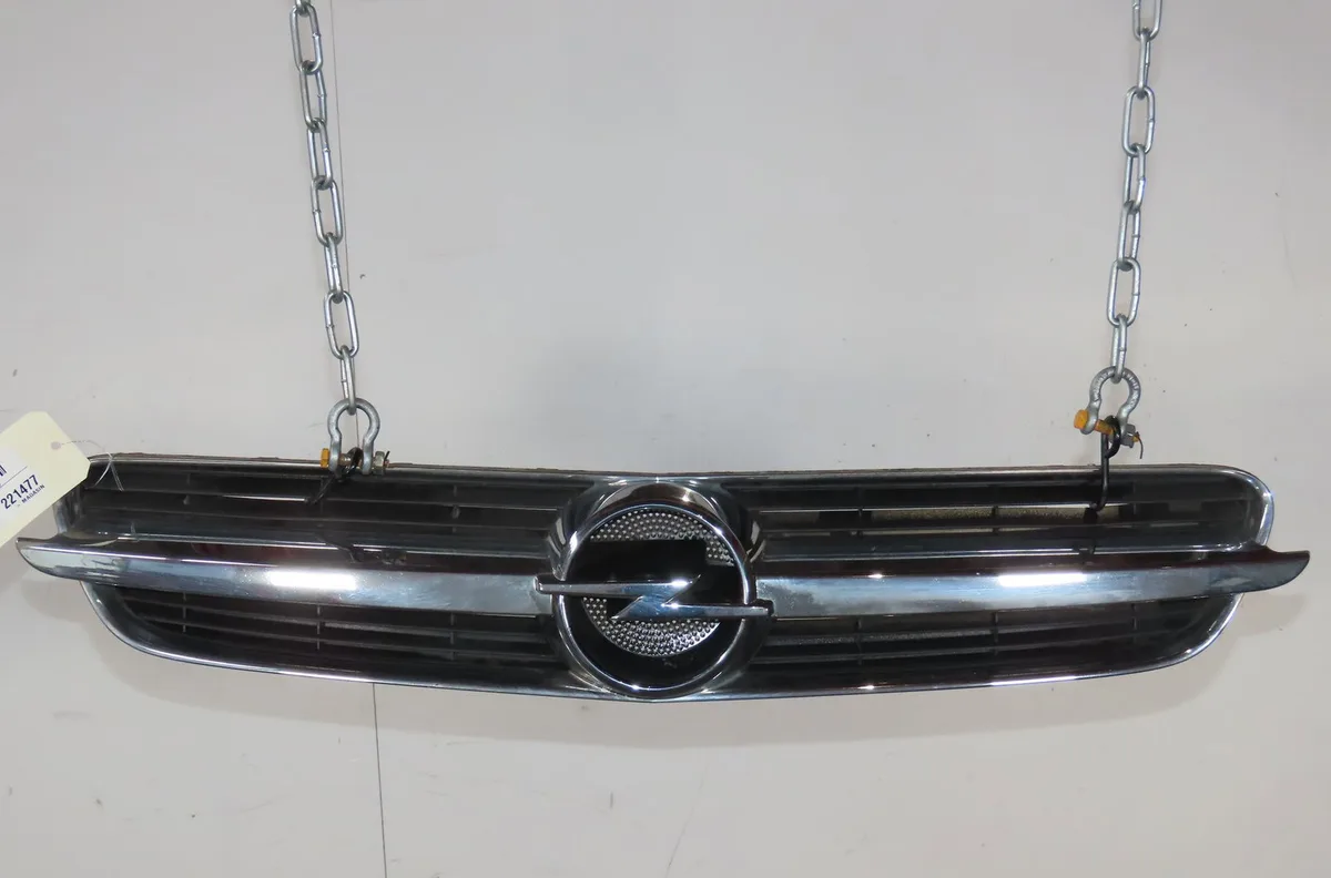 Calandre Opel VECTRA C (Z02) 1.9 cdti (f69) (2005-2008) occasion