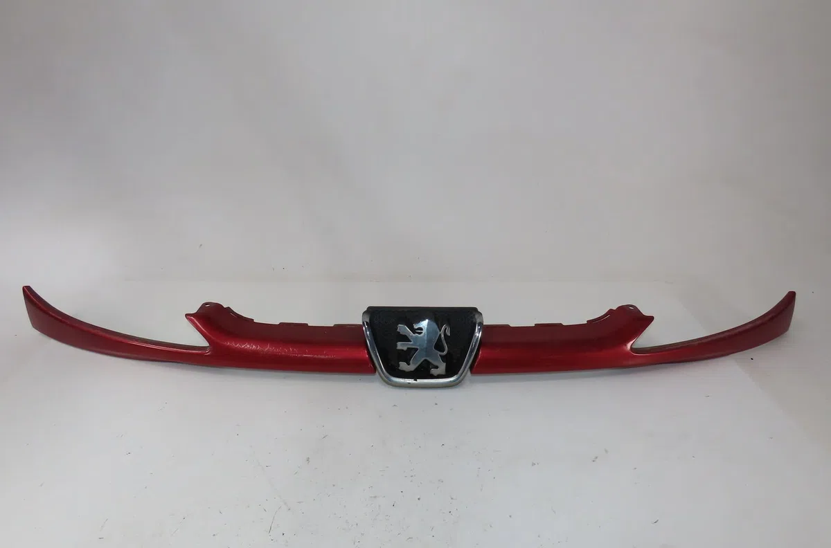 Calandre Peugeot 206 CC (2D) 1.6 16v (2dnfuf, 2dnfur) (2000-2007) 2 portes occasion