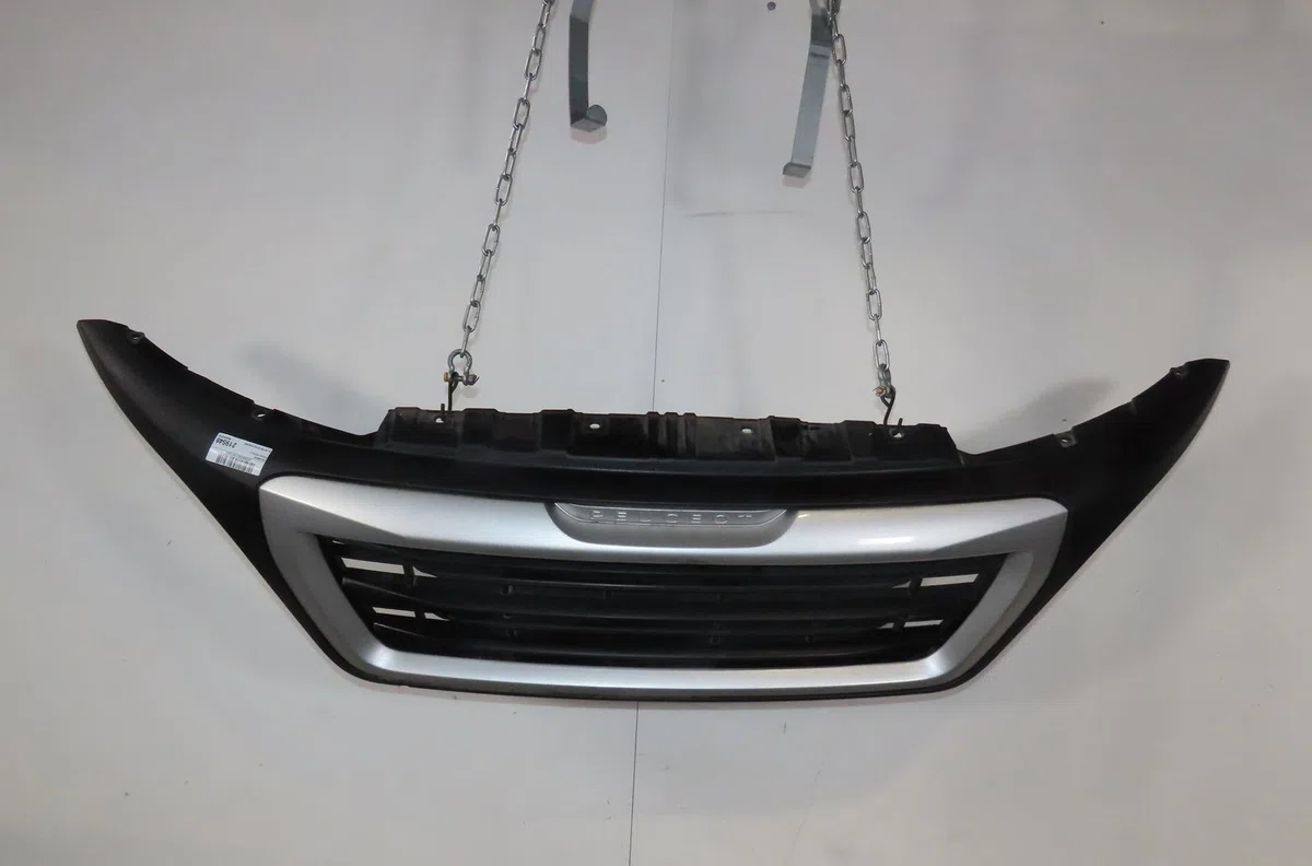 Calandre Peugeot BOXER Camionnette 2.0 bluehdi 130 (2015-2019) occasion