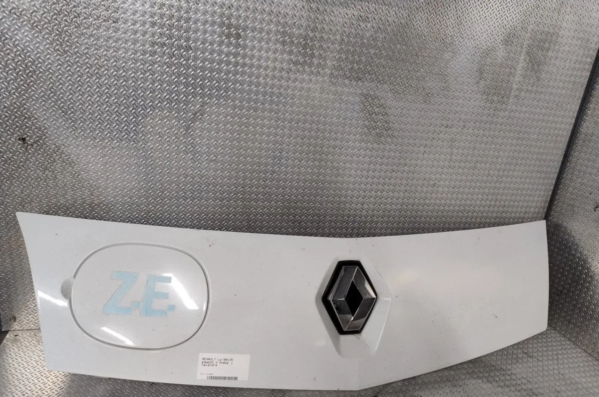 Calandre Renault KANGOO Express (FW0-1_) Z.e. (fw0z, fw1z) (2011) occasion