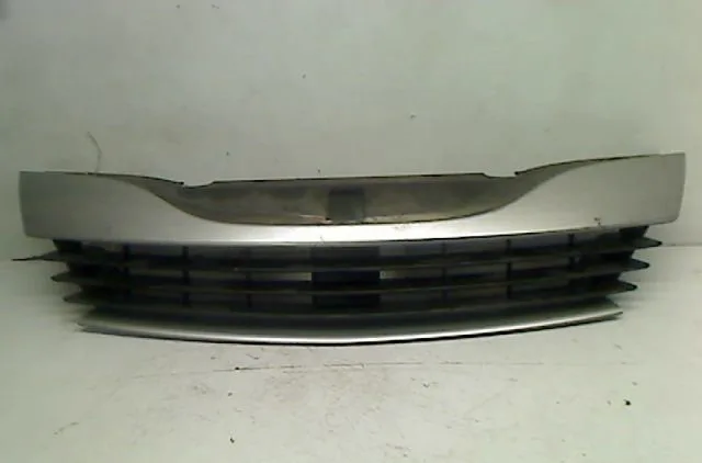 Calandre Renault LAGUNA II (BG0-1_) 1.9 dci (bg0e) (2001-2005) occasion