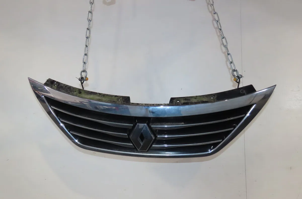 Calandre Renault LATITUDE (L70_) 2.0 dci 150 (l70h) (2011) occasion
