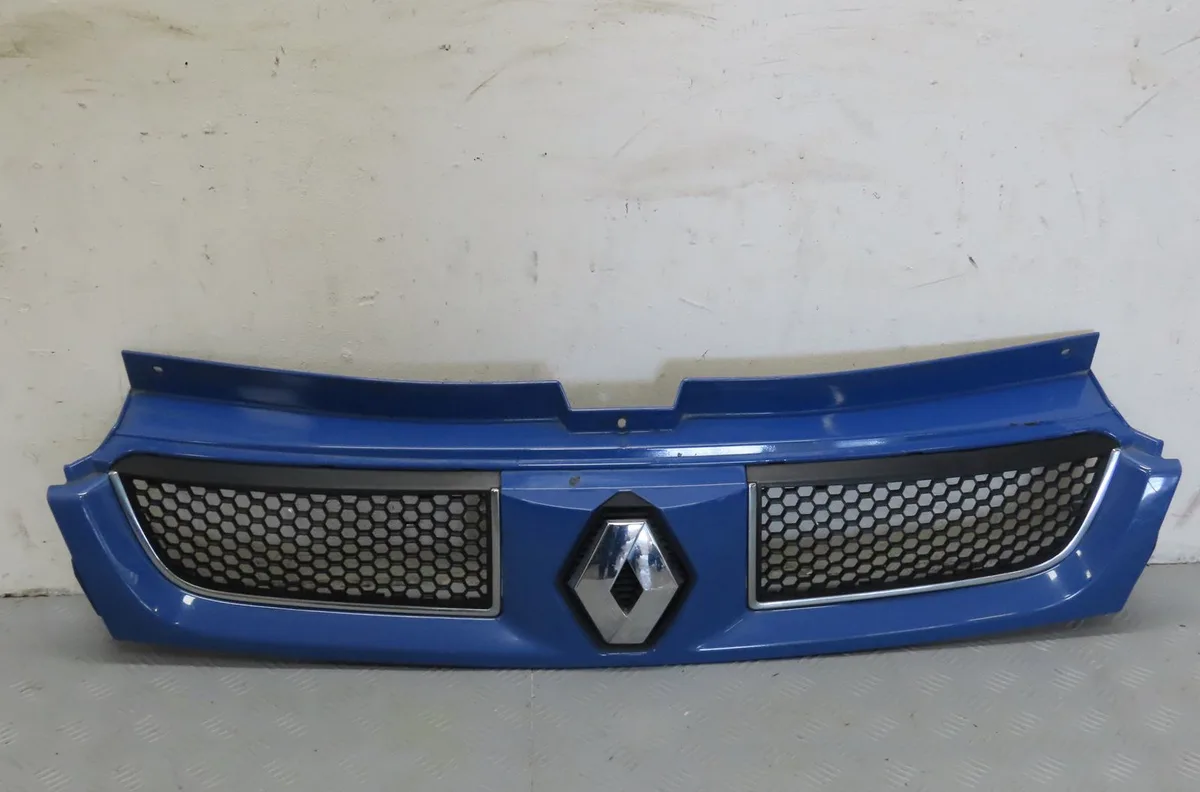 Calandre Renault TRAFIC II Camionnette (FL) 2.5 dci 135 (fl0d) (2003-2006) occasion