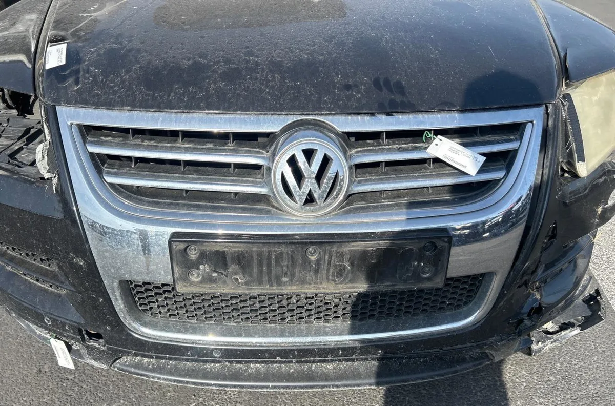 Calandre Volkswagen TOUAREG (7LA, 7L6, 7L7) 3.0 v6 tdi (2004-2010) occasion