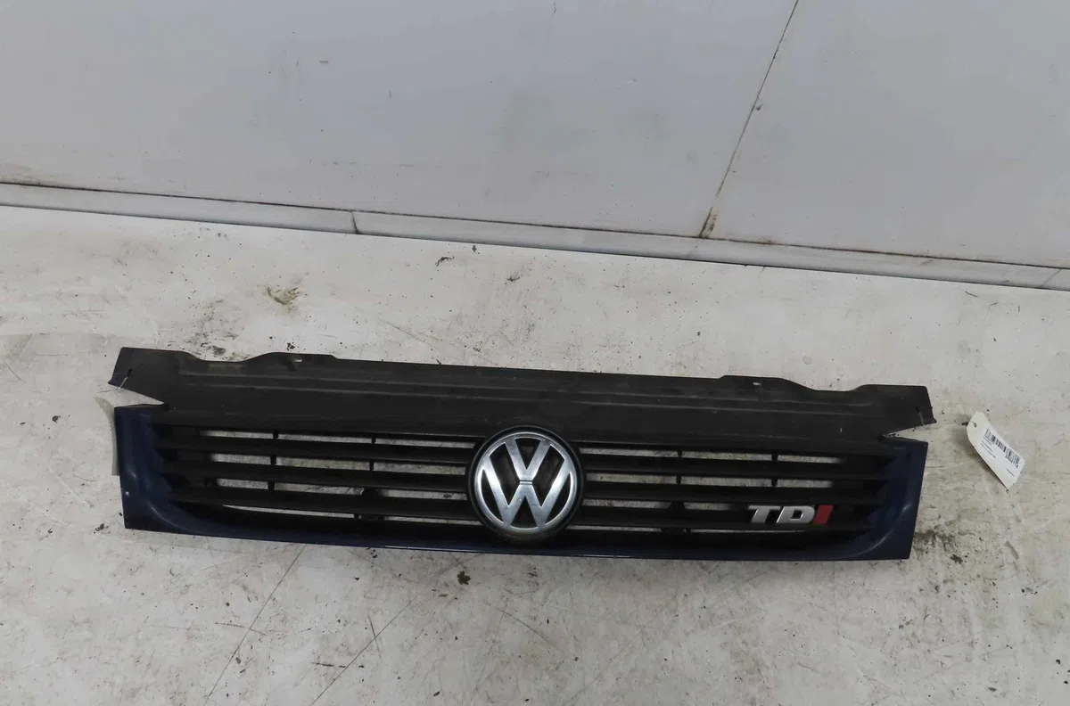 Calandre VOLKSWAGEN TRANSPORTER IV occasion — photo 2