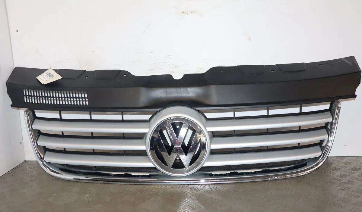 Calandre Volkswagen TRANSPORTER V Autobus-Autocar (7HB, 7HJ, 7EB, 7EJ) 2.5 tdi (2003-2009) occasion — photo 2