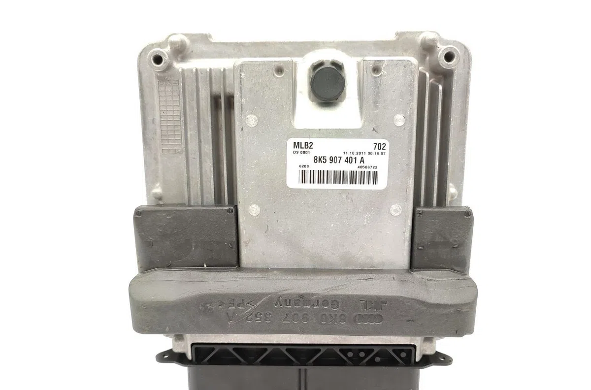Calculateur moteur AUDI A5 1 COUPE PHASE 2 occasion — photo 4