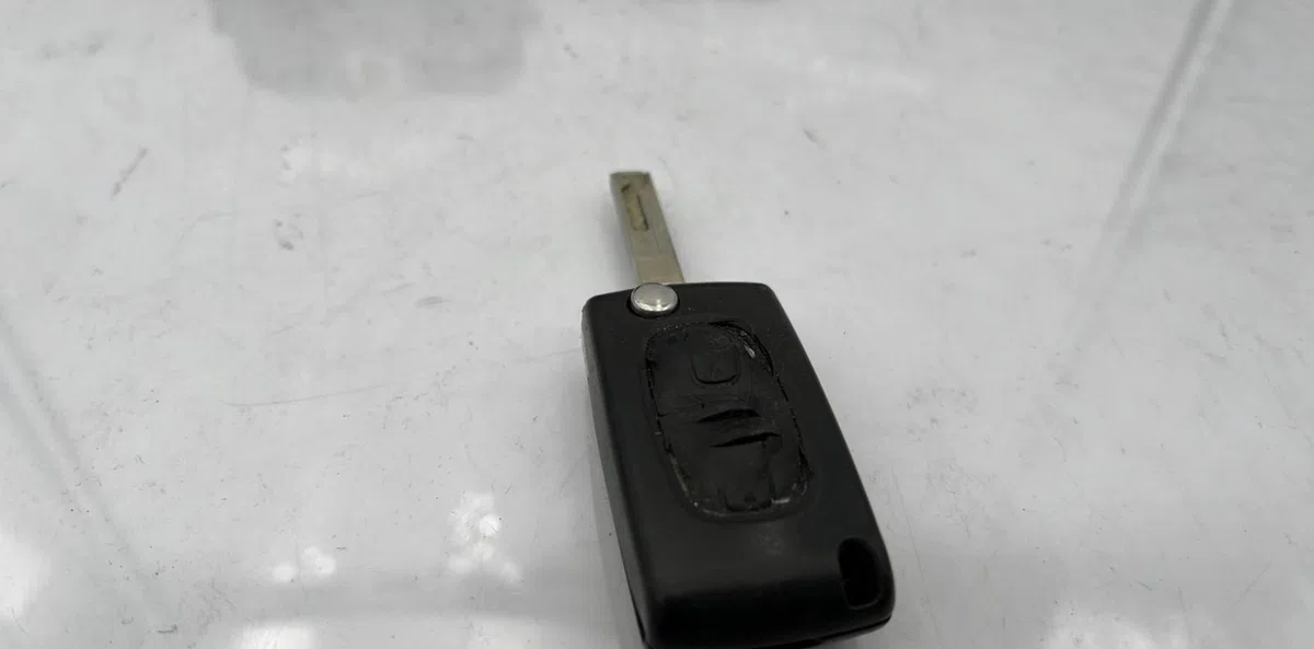 Calculateur moteur CITROEN C3 2 PHASE 2 occasion — photo 4
