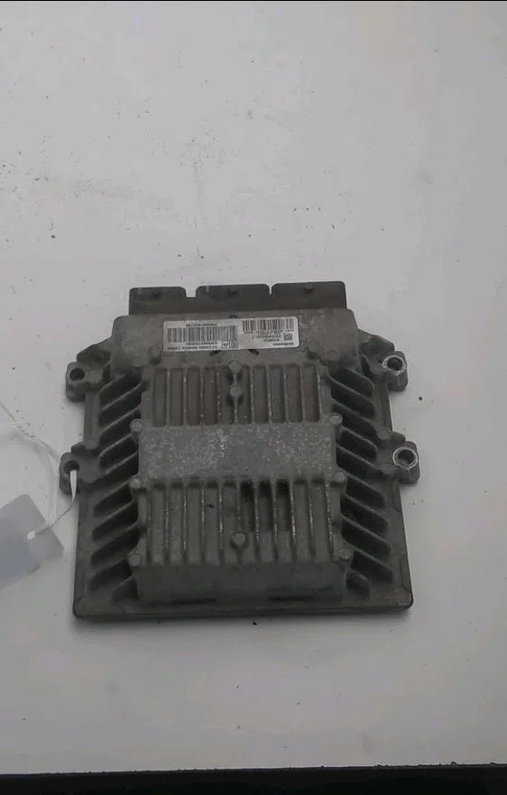 Calculateur moteur Citroen JUMPY Camionnette 2.0 hdi 120 (2007-2016) occasion — photo 2