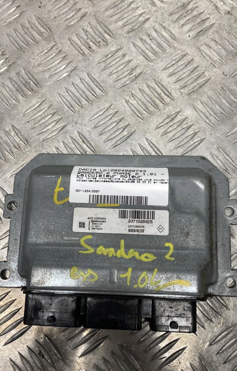 Calculateur moteur DACIA SANDERO 2 PHASE 2 occasion — photo 2