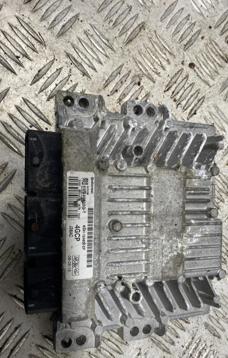 Calculateur moteur FORD S-MAX 1 PHASE 1 occasion — photo 2