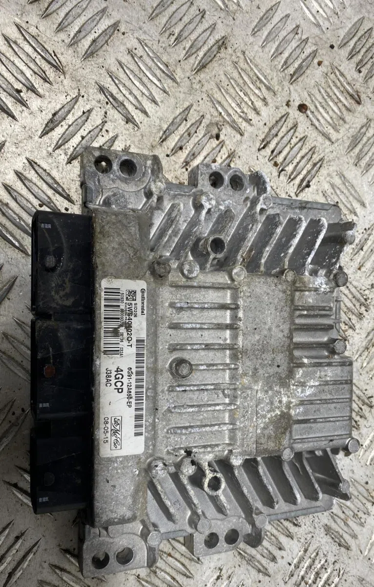 Calculateur moteur FORD S-MAX 1 PHASE 1 occasion — photo 3