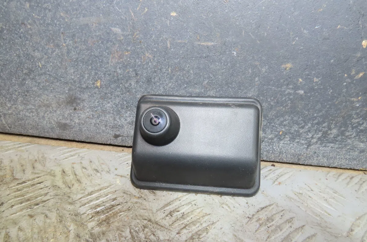 Camera de stationnement ar Ford TRANSIT CUSTOM V710 Fourgon (NRN) 2.0 ecoblue (2023) occasion — photo 2