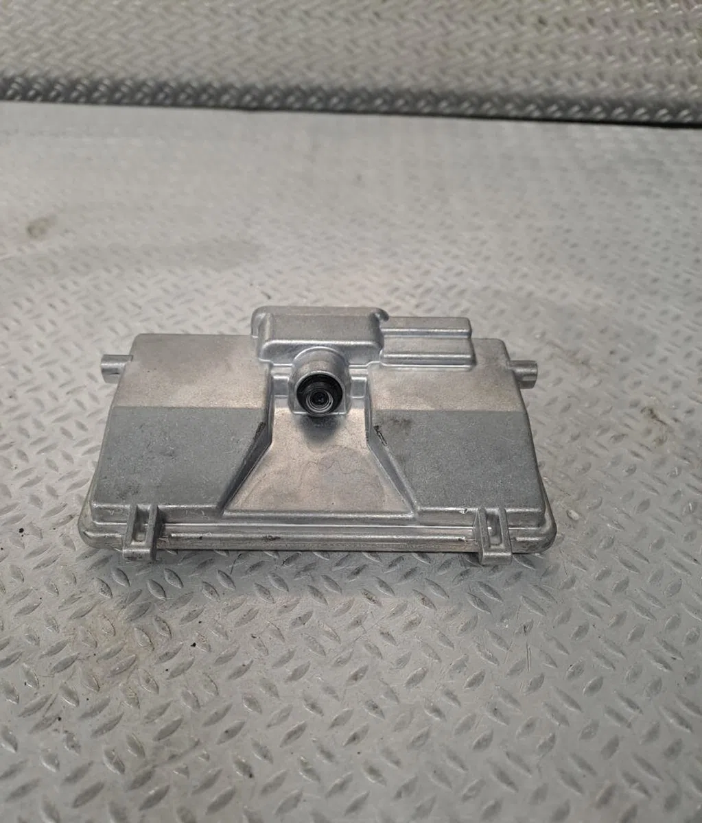 Camera de stationnement ar VOLKSWAGEN GOLF 7 PHASE 2 occasion — photo 4
