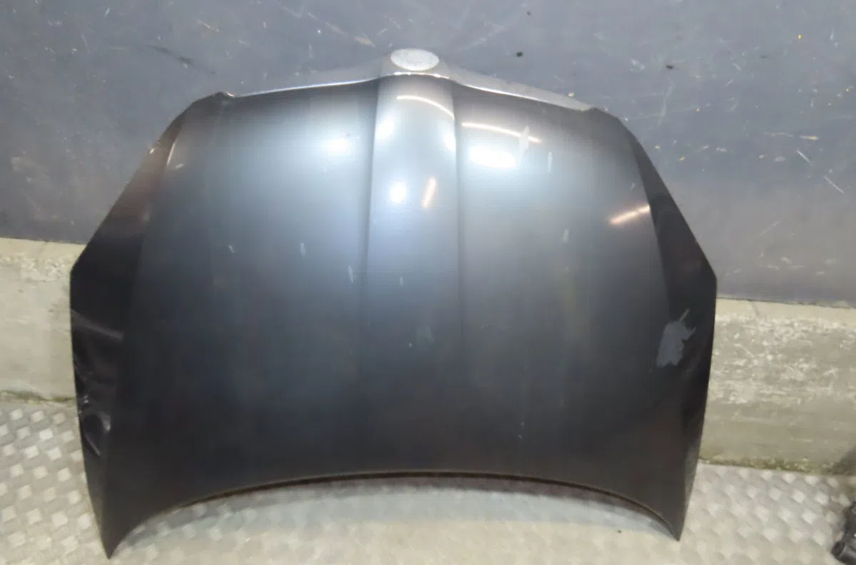 Capot Dacia SANDERO 1.6 mpi 85 (bs03) (2010-2013) occasion — photo 4