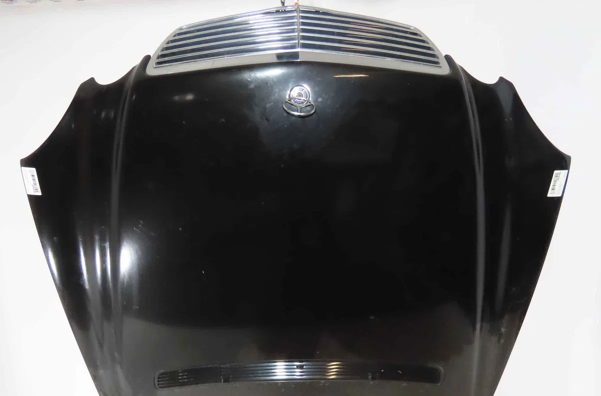 Capot MERCEDES CLASSE E III occasion — photo 2