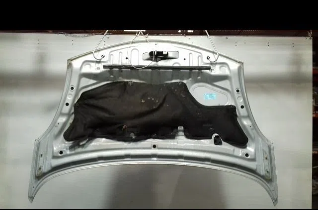 Capot Nissan NOTE (E11, NE11) 1.4 (2006-2012) occasion