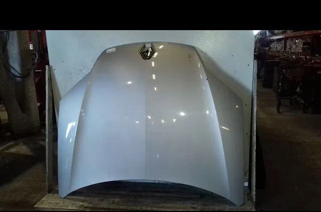 Capot Renault LAGUNA III (BT0-1) 2.0 dci (bt01, bt08, bt09, bt0e, bt0k, bt12, bt1c, bt1d,... (2007-2015) 5 portes occasion — photo 2