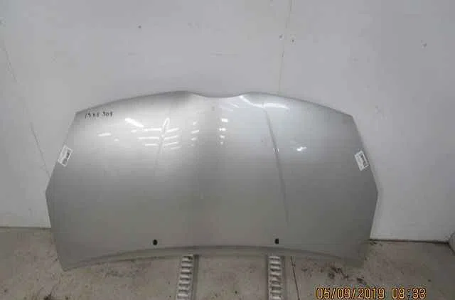 Capot TOYOTA COROLLA VERSO II occasion — photo 2
