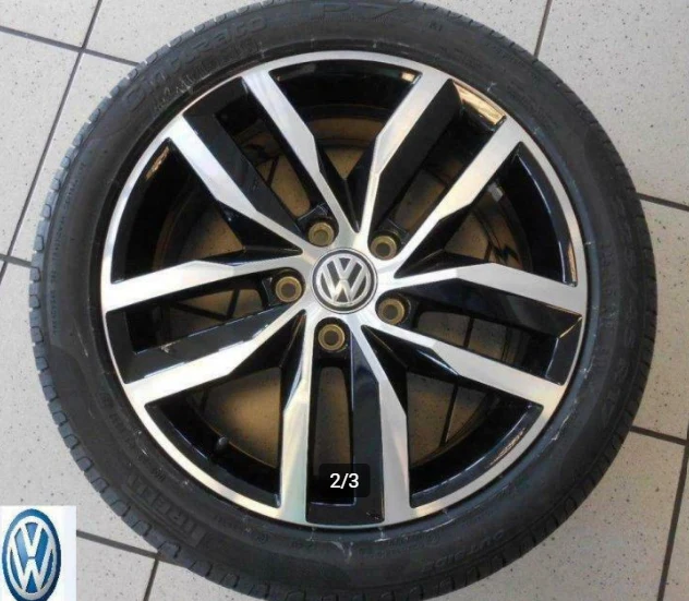 Capot Volkswagen Golf 8 — photo 2