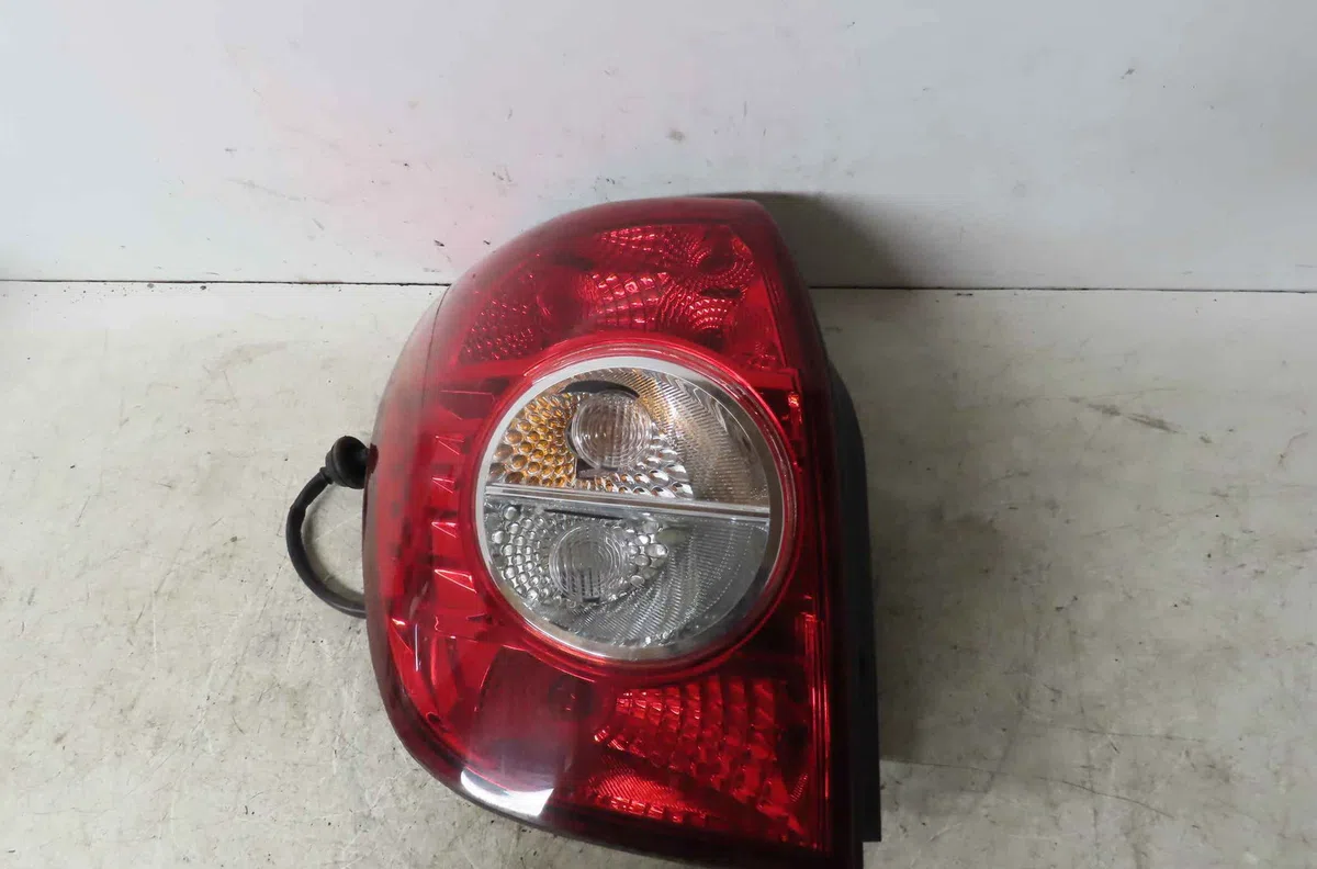 Catadioptre arg CHEVROLET CAPTIVA occasion — photo 4