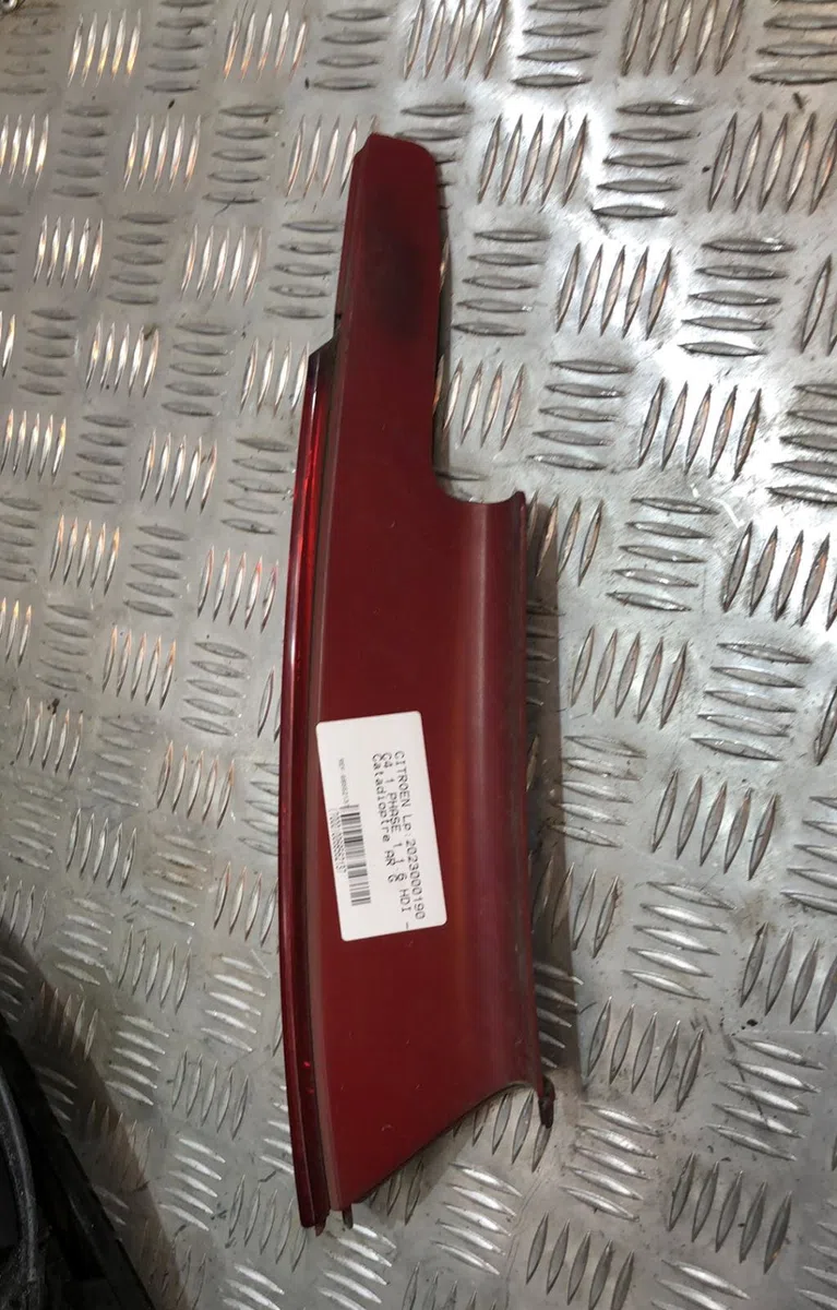 Catadioptre arg CITROEN C4 1 PHASE 1 occasion — photo 2