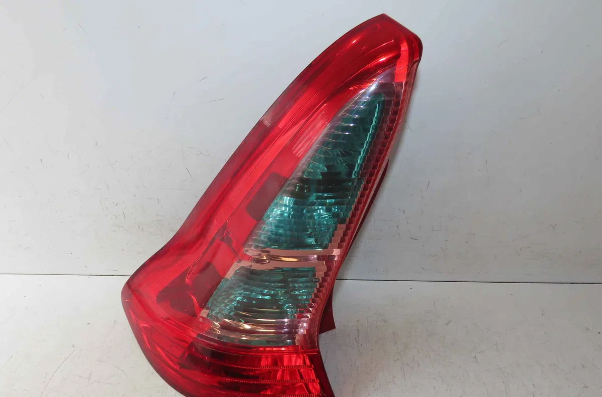 Catadioptre arg CITROEN C4 I occasion — photo 4