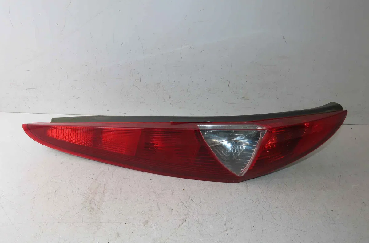 Catadioptre arg FIAT PUNTO II occasion — photo 4