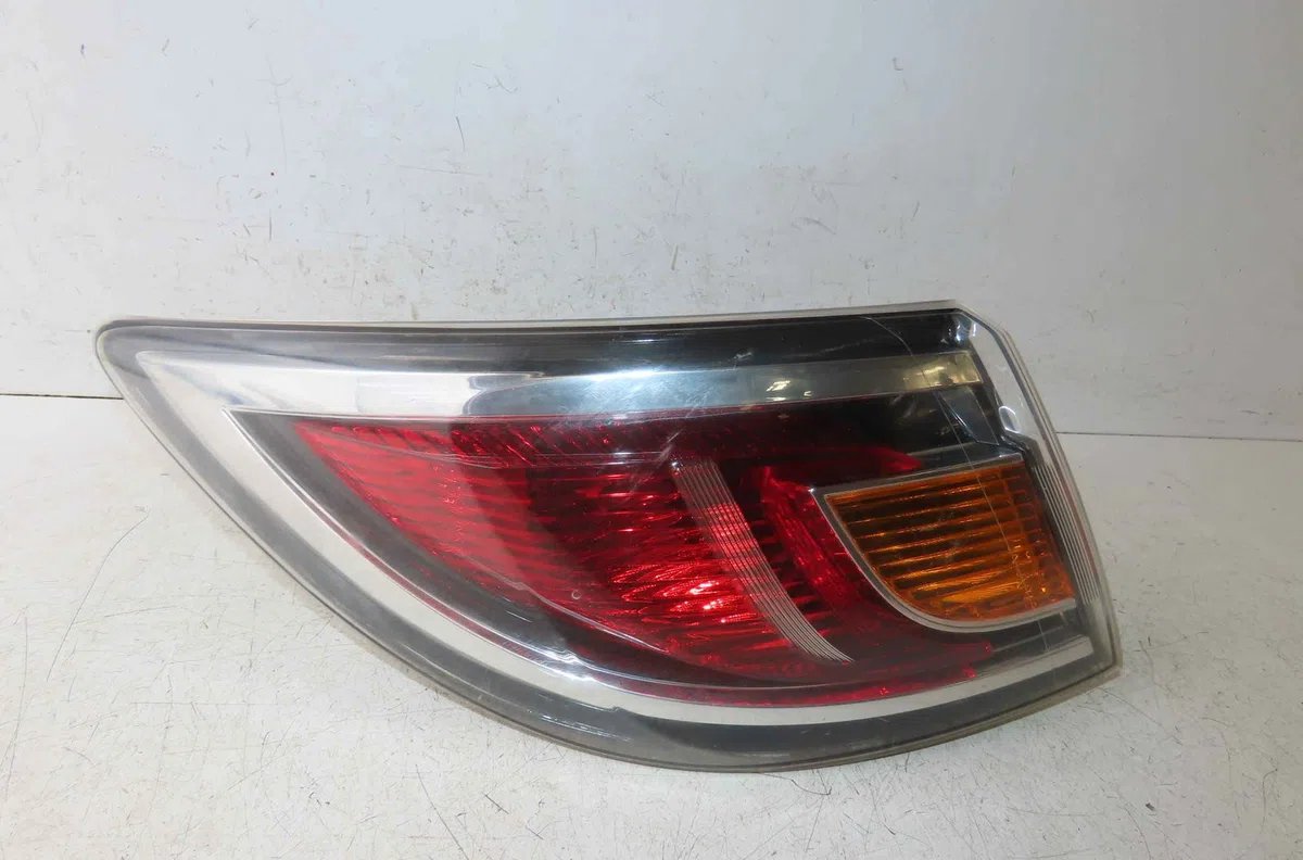 Catadioptre arg MAZDA 6 II occasion — photo 4