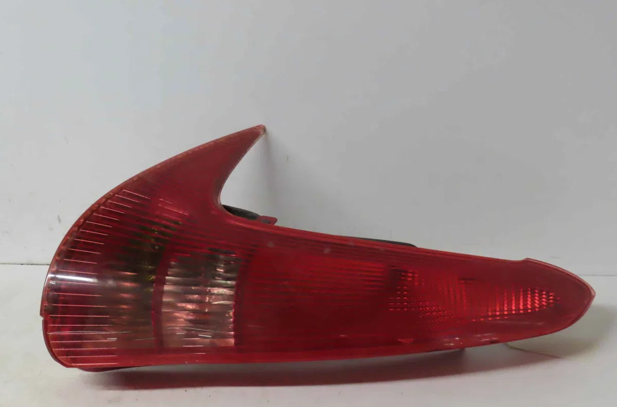 Catadioptre arg PEUGEOT 206 occasion — photo 4