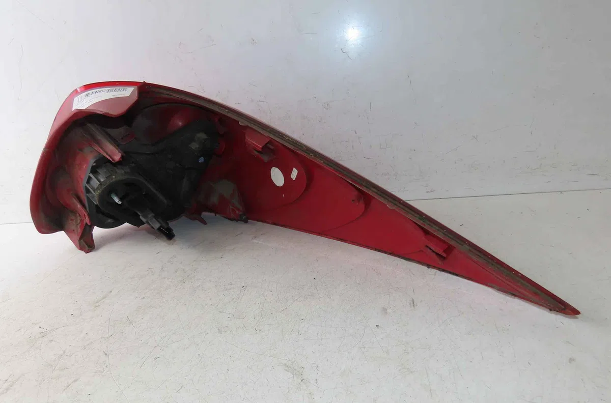 Catadioptre arg PEUGEOT 207 occasion — photo 4