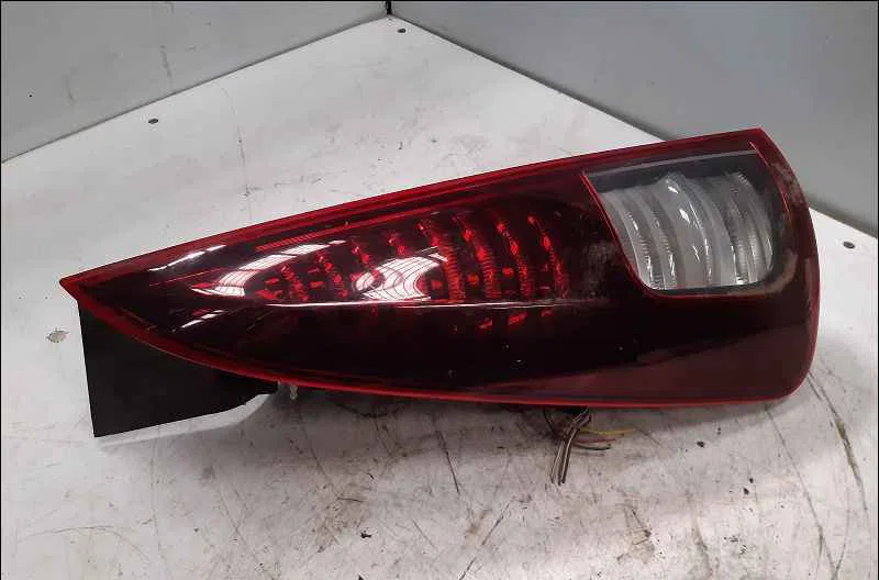 Catadioptre arg RENAULT ESPACE IV occasion — photo 4