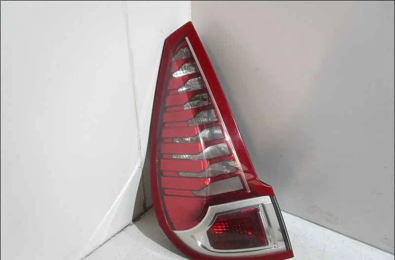 Catadioptre arg RENAULT SCENIC III occasion — photo 2
