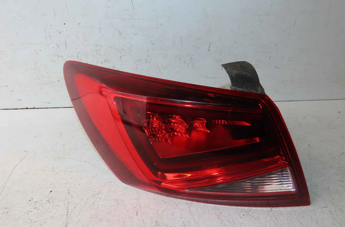 Catadioptre arg SEAT LEON III occasion — photo 4