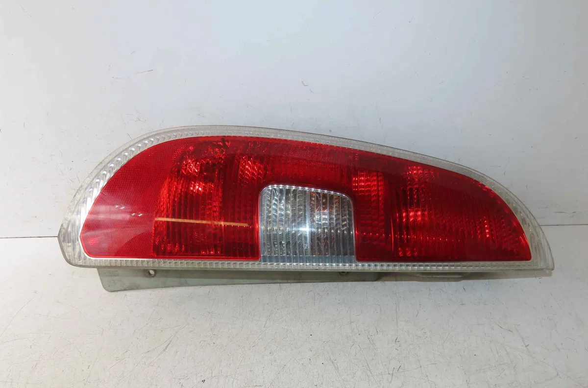 Catadioptre arg SKODA ROOMSTER occasion — photo 2