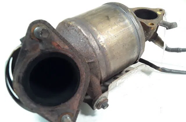 Catalyseur Hyundai I30 (FD) 1.6 crdi (2007-2011) occasion — photo 4