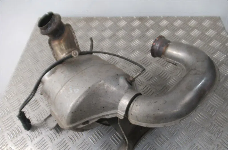 Catalyseur Peugeot 508 SW I (8E_) 2.0 hdi 180 rxh (2014-2018) occasion — photo 3