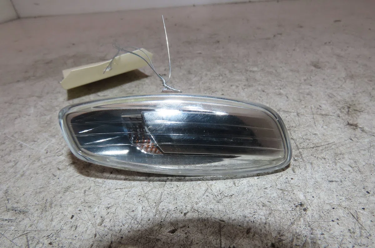 Clignotant droit Citroen C5 III (RD_) 1.6 hdi 110 (2008) occasion — photo 4