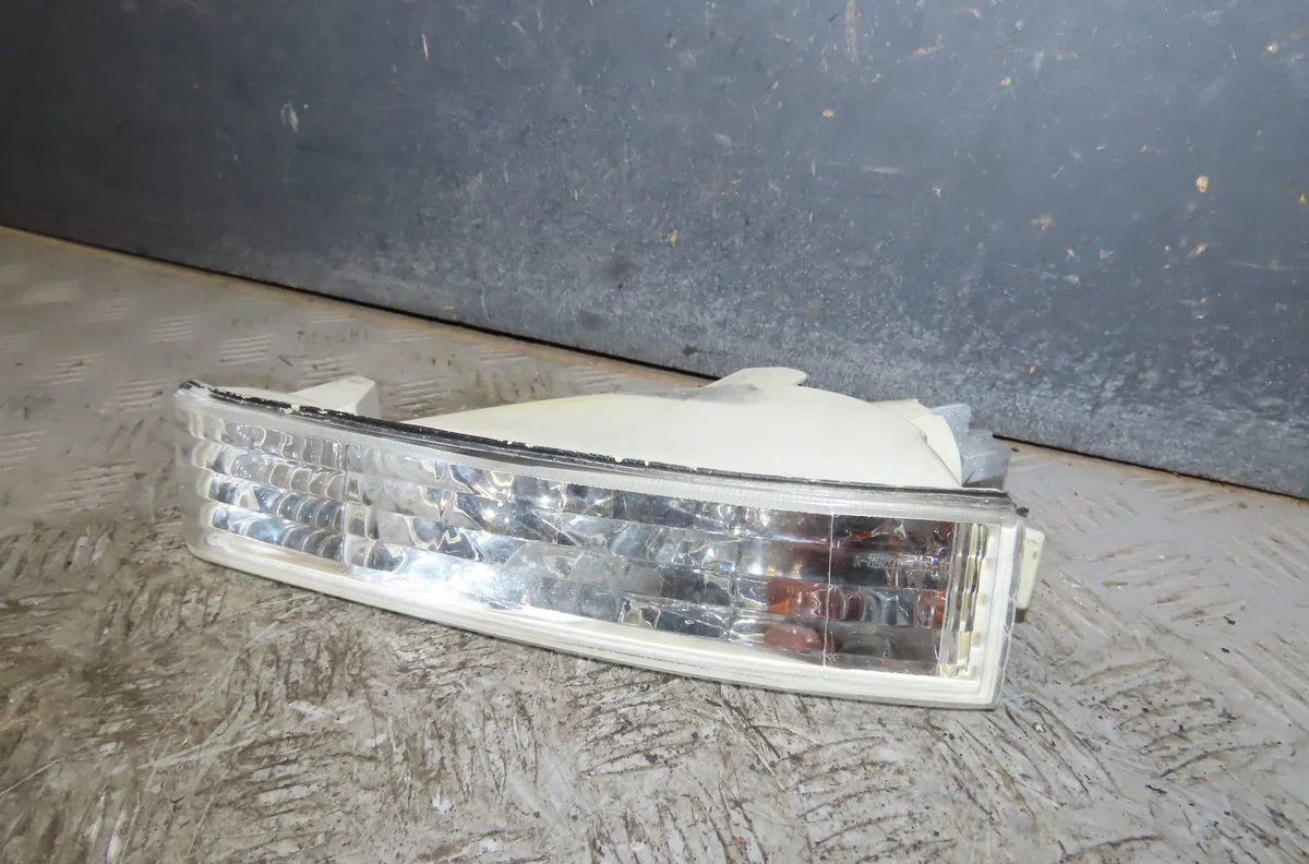 Clignotant droit Honda PRELUDE IV (BB_) 2.0 i 16v (bb3) (1992-1996) occasion — photo 4