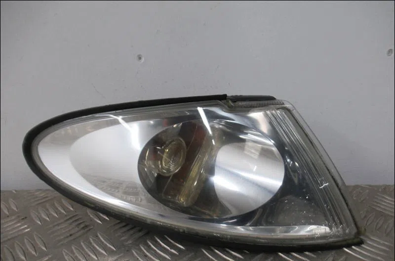 Clignotant droit Renault ESPACE III (JE0_) 2.0 16v (je0n, je0l, je02) (1998-2002) occasion — photo 4