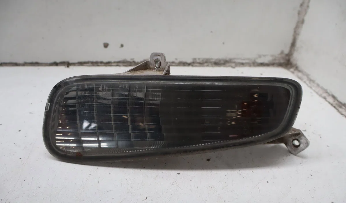 Clignotant gauche Fiat PUNTO EVO (199_) 1.3 d multijet (199axc1a, 199bxc1a, 199axt1a, 199bxt1a) (2009-2012) 3 portes occasion — photo 2