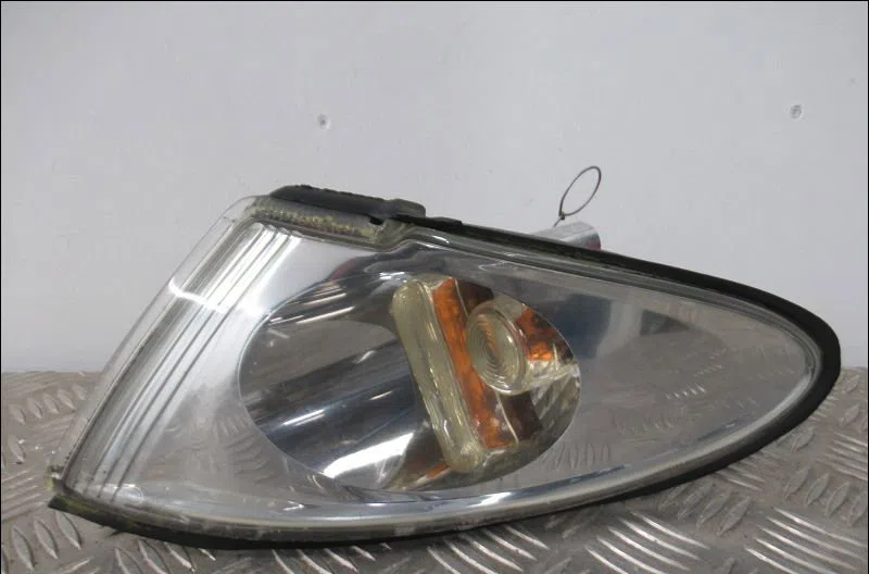 Clignotant gauche Renault ESPACE III (JE0_) 2.0 16v (je0n, je0l, je02) (1998-2002) occasion — photo 4