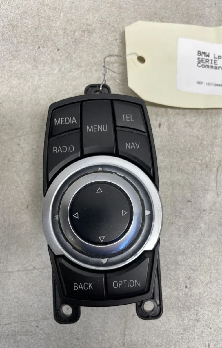 Commande autoradio Bmw 1 (F20) 114 d (2012-2015) occasion — photo 2