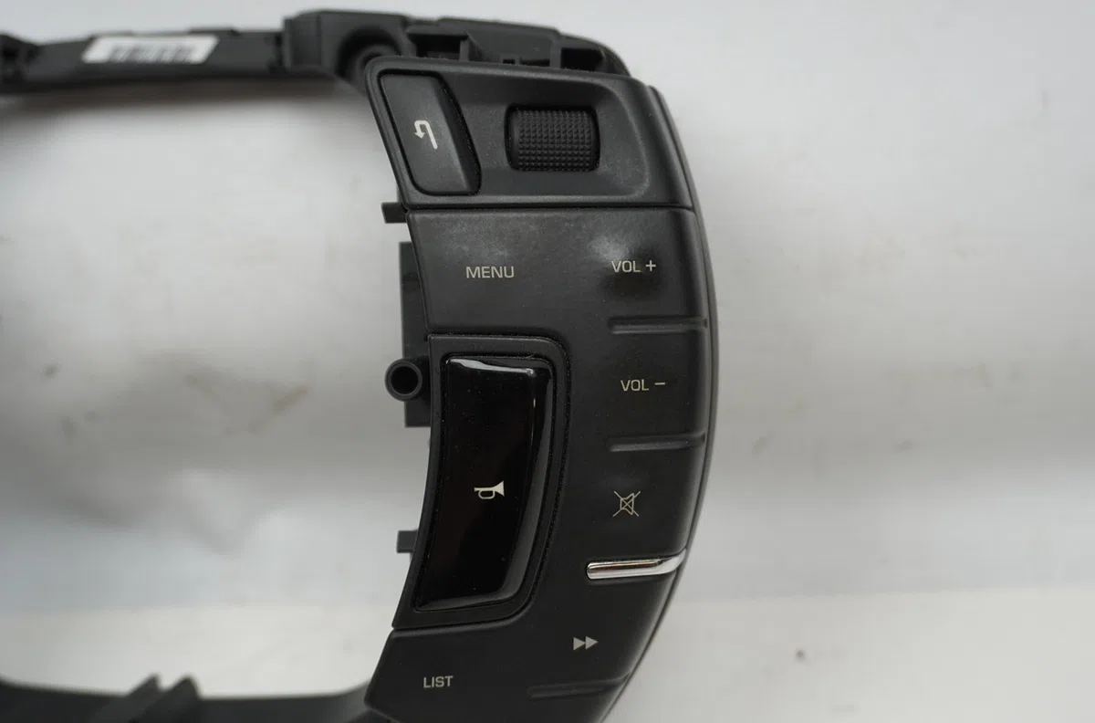 Commande autoradio Citroen C5 III Break (RW_) 1.6 thp 155 (2009) occasion