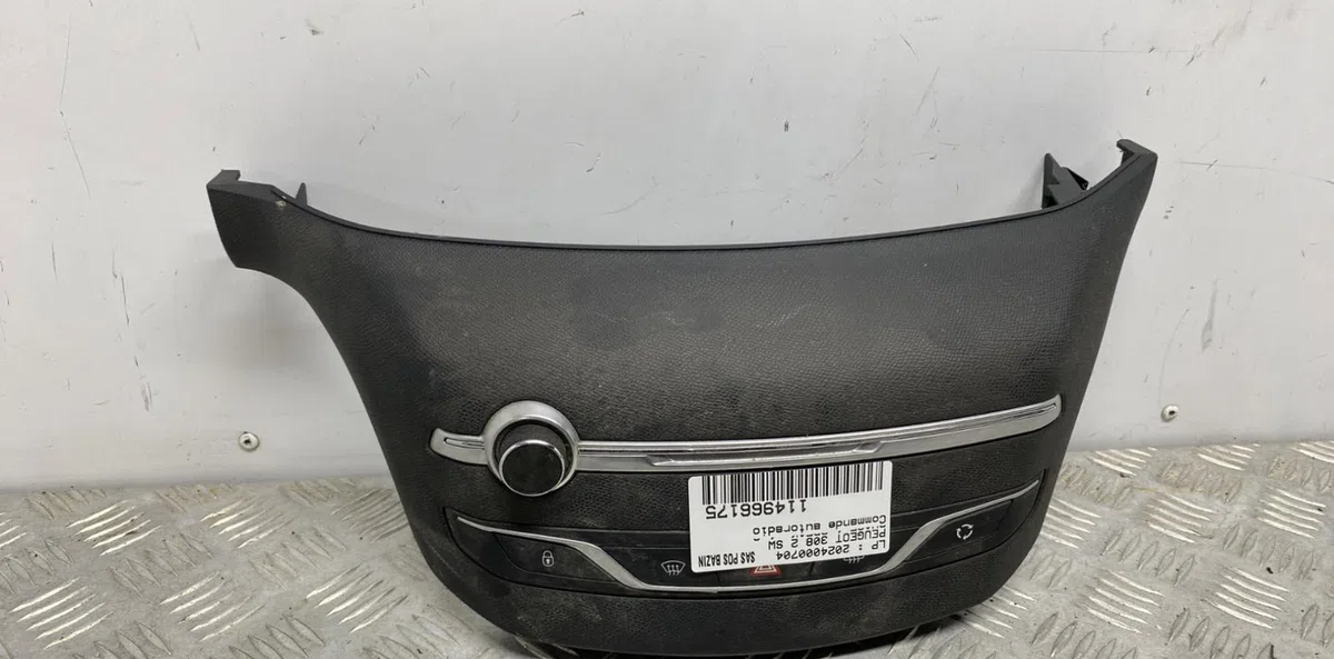 Commande autoradio PEUGEOT 308 2 SW PHASE 1 BREAK occasion — photo 2