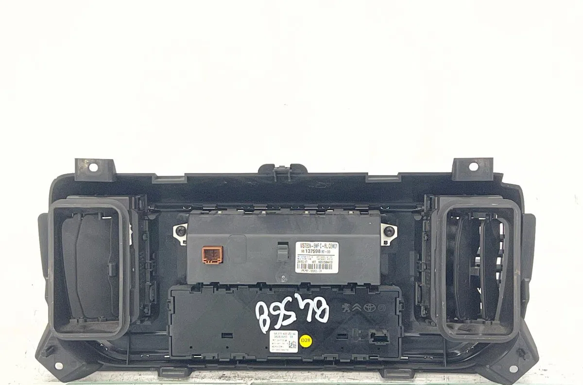 Commande autoradio PEUGEOT TRAVELLER PHASE 1 occasion — photo 2